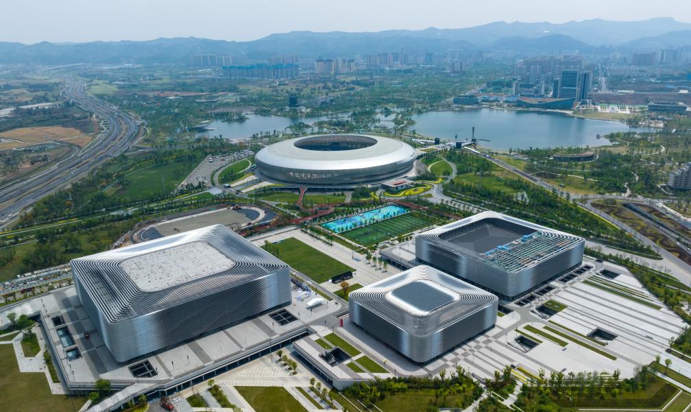 东安湖体育公园主体育场 东安湖体育公园主体育场